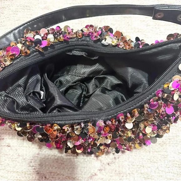Y2k Pink, gold and black sequin shoulder bag - Picture 12 of 12
